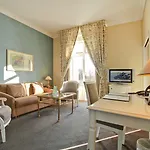 Profilhotels Plaza