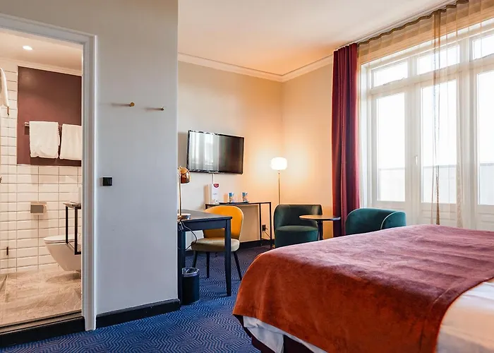 Profilhotels Plaza Отель 4*