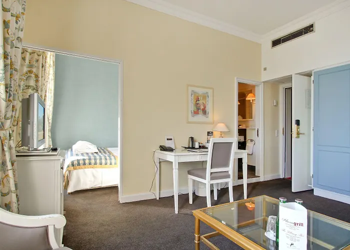 Profilhotels Plaza Отель 4*