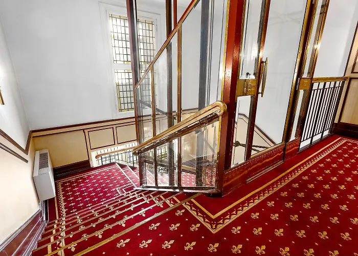 Отель Profilhotels Plaza