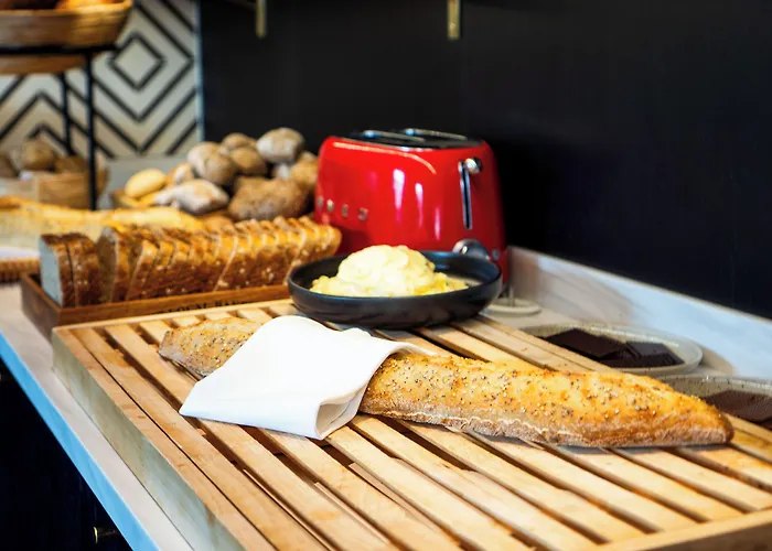 Profilhotels Plaza Отель 4*