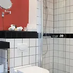 Profilhotels Plaza מלון 4*