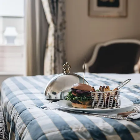 فندق Profilhotels Plaza